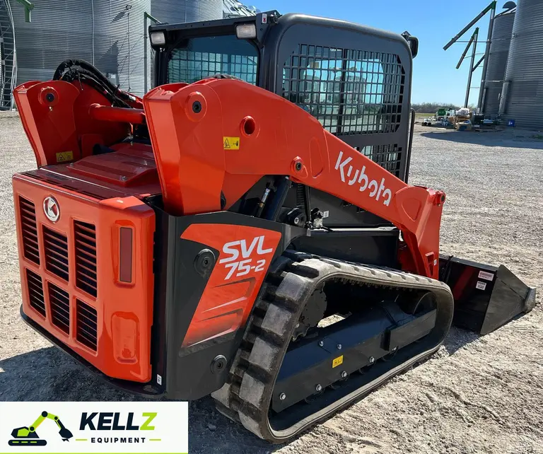 2022 Kubota SVL75-2 Tracked Skid Steer Loader - photo 5