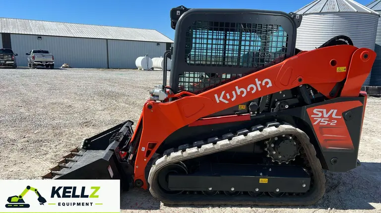 2022 Kubota SVL75-2 Tracked Skid Steer Loader - photo 2