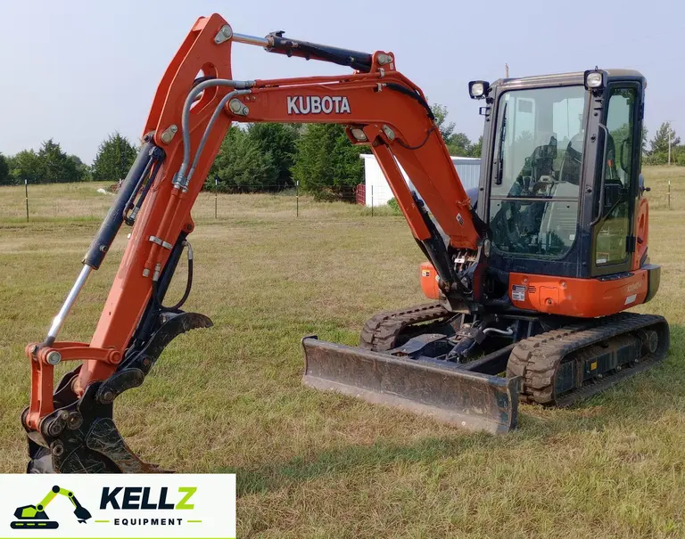 2019 Kubota KX040-4 Mini Excavator - photo 9