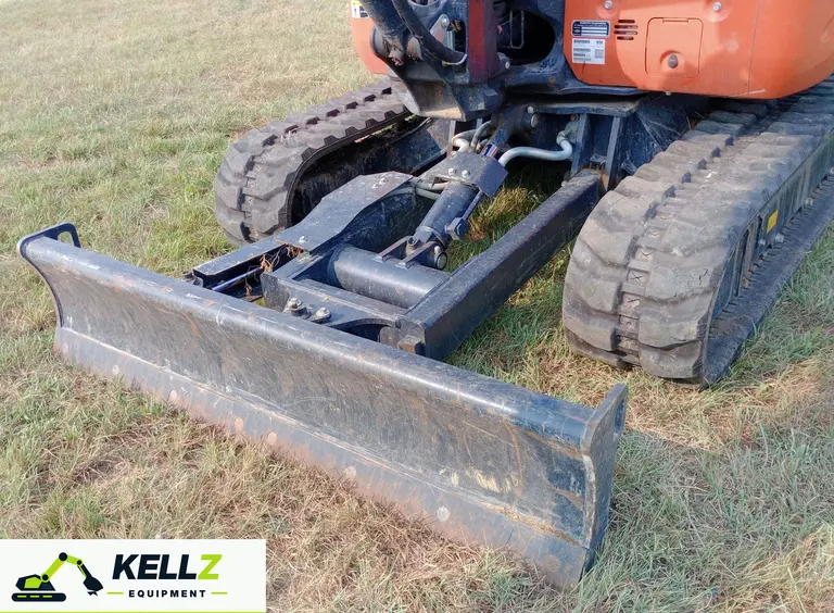 2019 Kubota KX040-4 Mini Excavator - photo 10