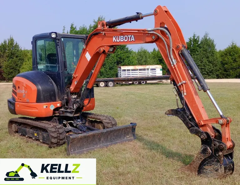 2019 Kubota KX040-4 Mini Excavator - photo 7