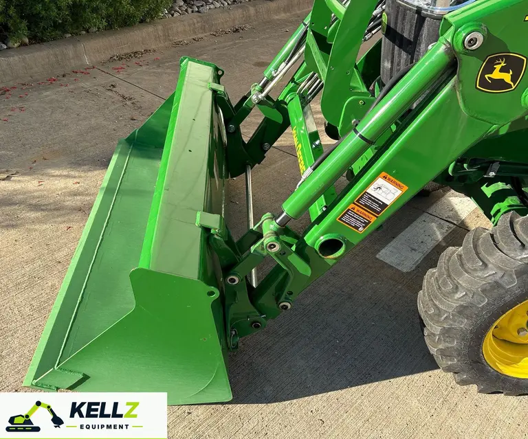 2023 John Deere 3033R MFWD Tractor - photo 12
