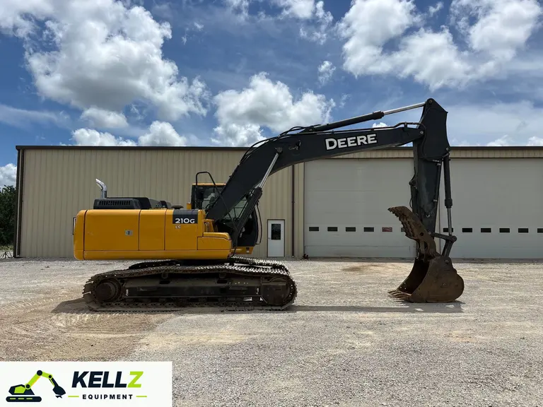 2015 John Deere 210G LC Excavator - photo 6