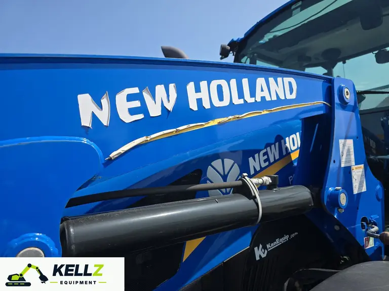 2019 New Holland Powerstar 100 MFWD Tractor - photo 11