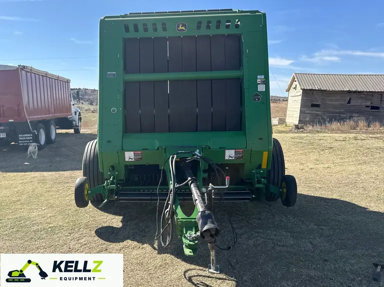 2022 John Deere 560M Round Baler - photo 2