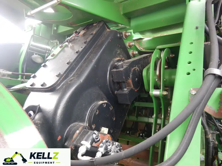 2016 John Deere L340 Large Square Baler - photo 12