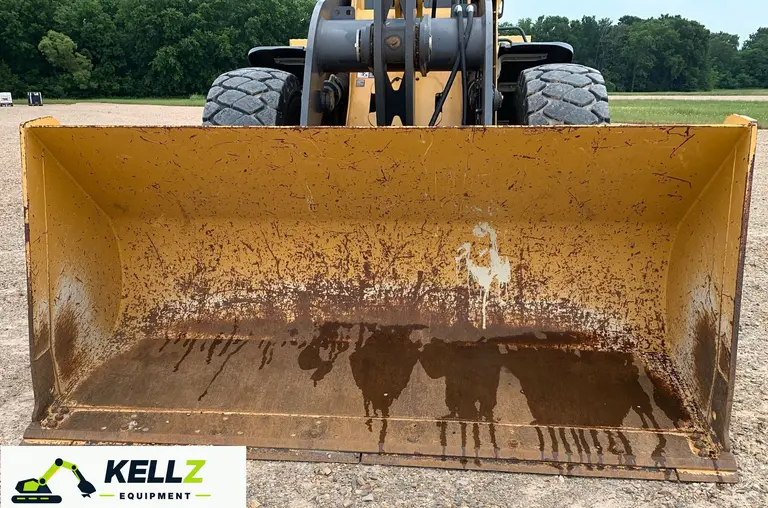2016 John Deere 544K Wheel Loader - photo 12