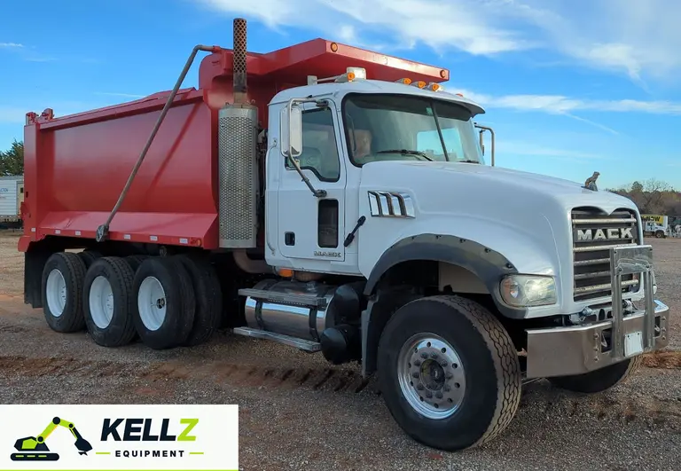 2008 Mack Granite GU713 Dump Truck - photo 7