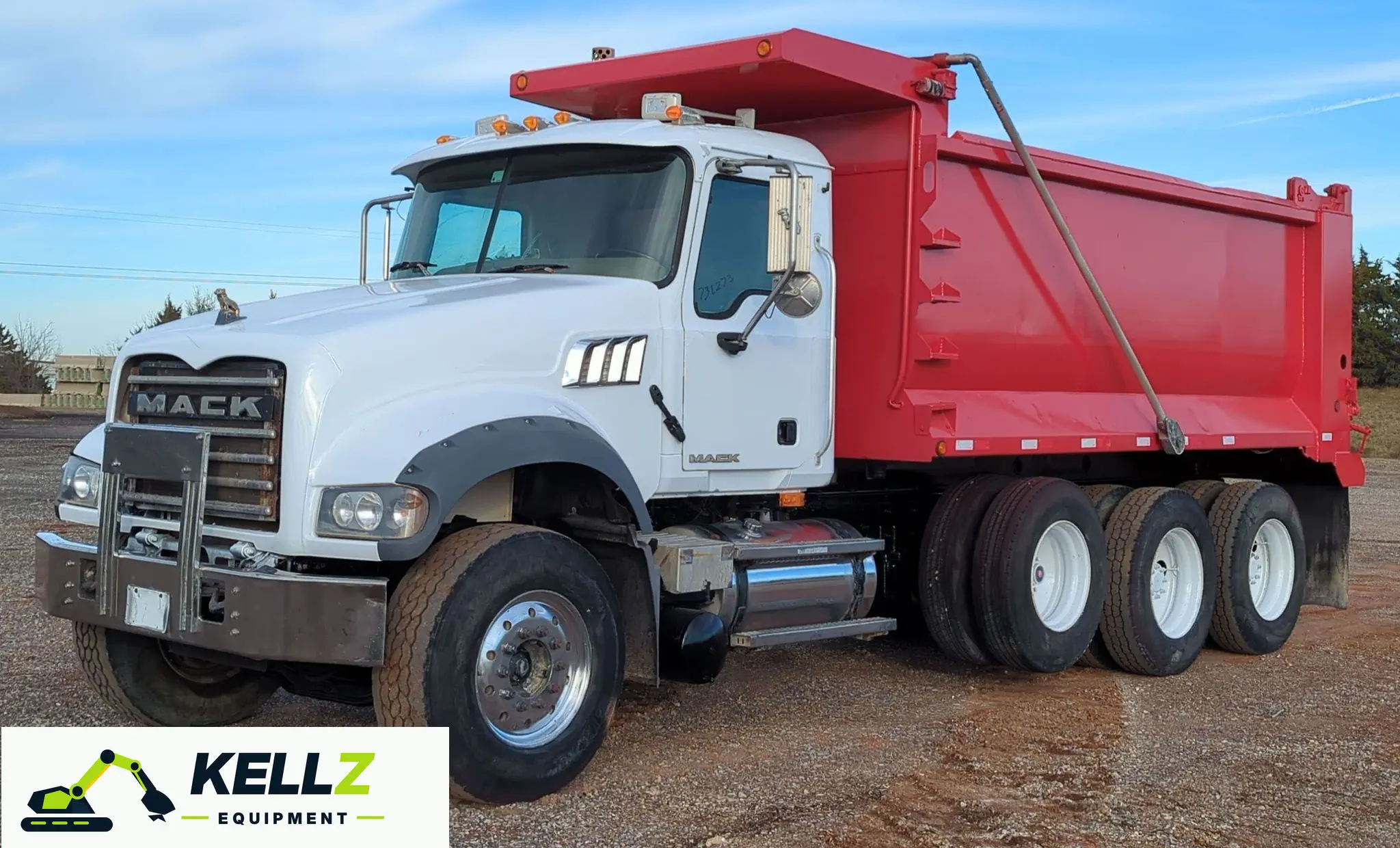2008 Mack Granite GU713 Dump Truck - photo 1