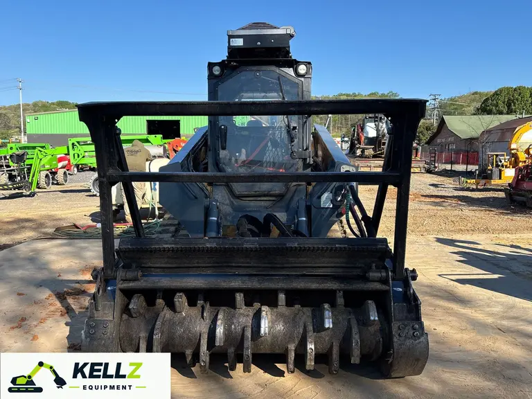 2022 John Deere 333G Skid Steer Loader - photo 2