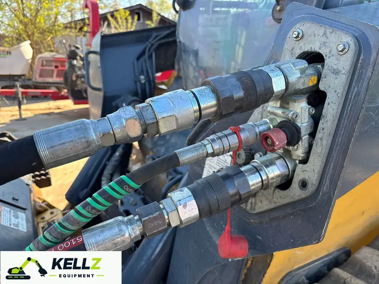 2022 John Deere 333G Skid Steer Loader - photo 11