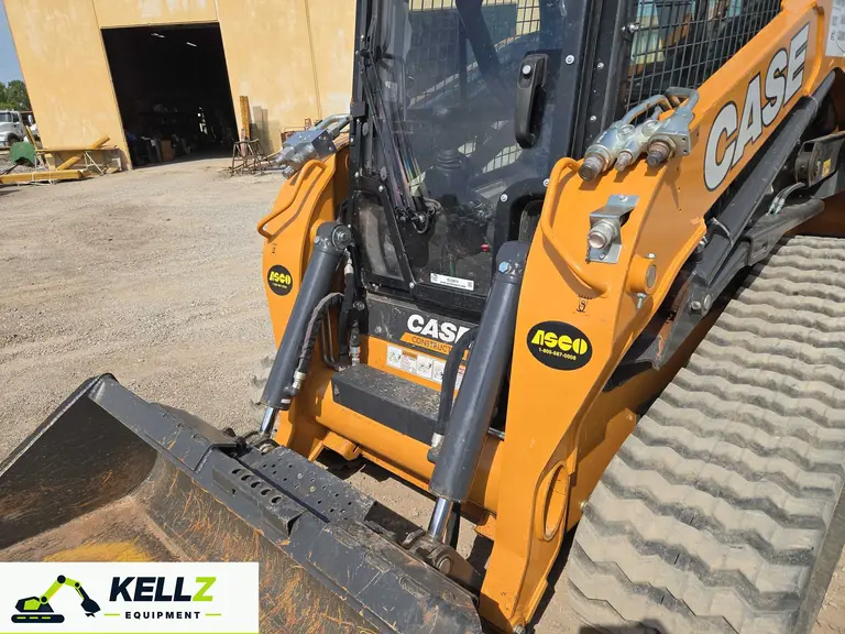 2023 Case TV450B Tracked Skid Steer Loader - photo 10